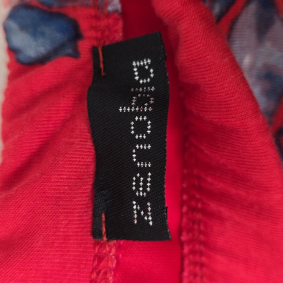 Zenobia Strapless and Black Floral Maxi Dress Duo - Picture 4 of 9